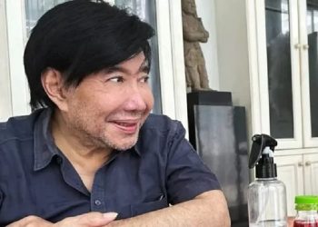 Jenazah Guruh Soekarnoputra Dimakamkan Bersebelahan dengan Makam Fatmawati di TPU Karet