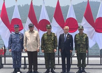 Jepang Selesaikan Misi Pemadaman Karhutla di Kalimantan, Menhan Anugerahi Personel JSDF
