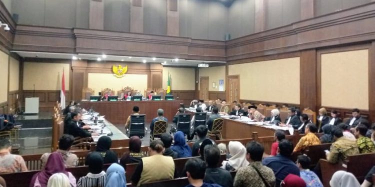 KPK Selidiki Aliran Uang 406000 Dolar AS dalam Sidang Korupsi Kuota Haji