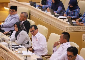 Rapat Komisi II DPR, Ombudsman Paparkan Temuan saat Sidak Rutan Pondok Bambu