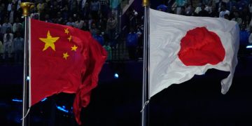 Perang Dagang Memanas, China Terapkan Tarif Antidumping Bahan Semikonduktor Jepang