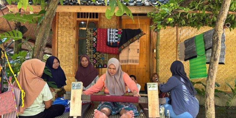 Pemberdayaan Perempuan untuk Perkuat Ekonomi Lokal oleh Pertamina Patra Niaga