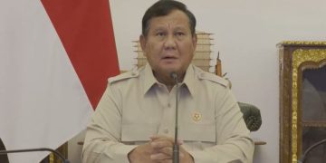 Prabowo Arahkan Mensesneg dan Menkeu Tingkatkan Armada Pemadam Karhutla