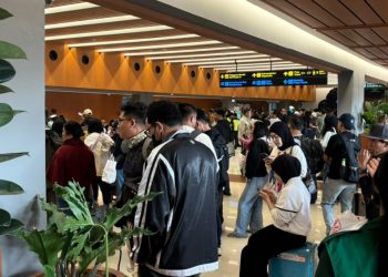 Penerbangan Dibatalkan Akibat Erupsi Gunung Anak Krakatau, Penumpang Menumpuk di Bandara Soetta