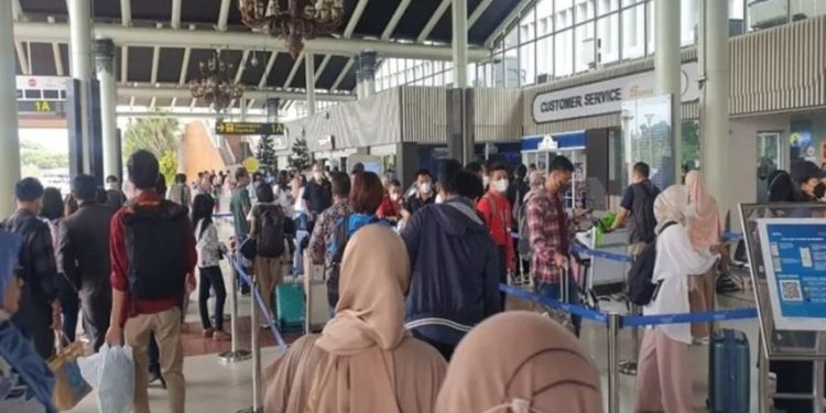Meningkatnya Wisata Domestik Sementara Penumpang Pesawat Menurun Ini Penyebabnya