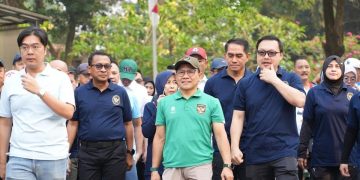 Menko PM dan Dirut BPJS Kesehatan Ajak Masyarakat Terapkan Gaya Hidup Sehat untuk Ekonomi