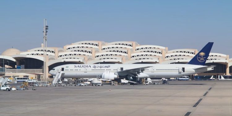4 Fakta Serangan Houthi yang Menyebabkan 12 Korban Jiwa di Bandara Riyadh