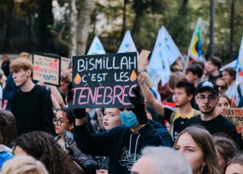 6 Strategi Prancis Antisipasi Kerusuhan Paris dengan Ribuan Polisi dan Dialog