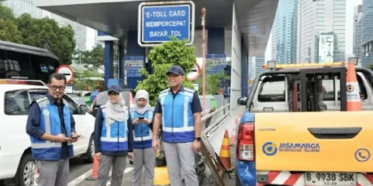 Pekerjaan Jalan, GT Tol Tomang Akan Dibuka Tutup Malam Ini