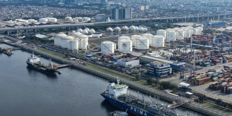 ASEAN Menghadapi Krisis Energi, Separuh Pasokan Kilang Tergantung Minyak Timur Tengah