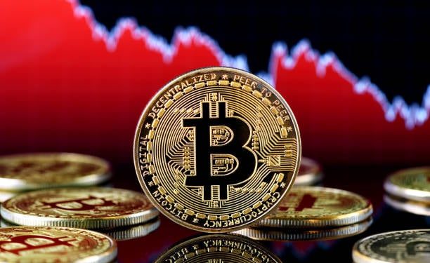 Bitcoin Tertekan karena Ketidakpastian Ekonomi Global, Faktor yang Perlu Dicermati Investor