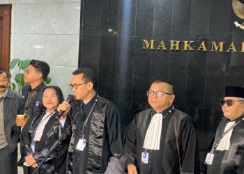 Hakim Dissenting Opinion Dalam Putusan Gugatan Ijazah Gibran Menurut Denny Indrayana