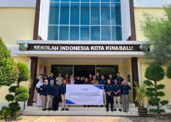 Kerja Sama Pemberdayaan Komunitas Indonesia di Sabah oleh FKIP UNS dan SIKK