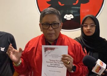 Hasto Kecam Usulan Luhut untuk Menghapus Kerugian Negara dari Definisi Korupsi