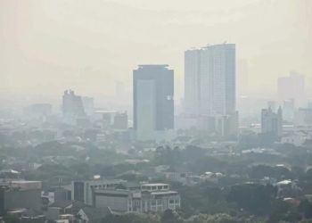 Kabut Asap Karhutla Melanda Jakarta, Warga Lansia Resah dan Takut Beraktivitas di Luar