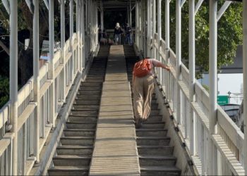 JPO Kota Bambu kurang ramah bagi disabilitas, Pramono akan lakukan perbaikan
