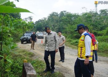 Percepatan Penyelesaian Jalan Perbatasan RI-Malaysia di Kalimantan oleh Kementerian PU