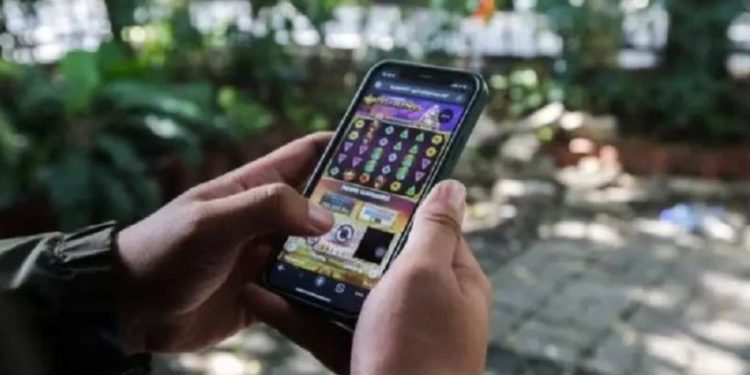 Markas Judi Online di Cijantung Terbongkar, 11 Warga Sipil Ditangkap TNI AD
