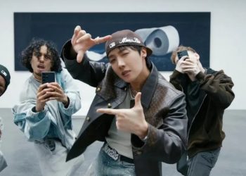 MV MONA LISA Tembus 100 Juta Penayangan di YouTube