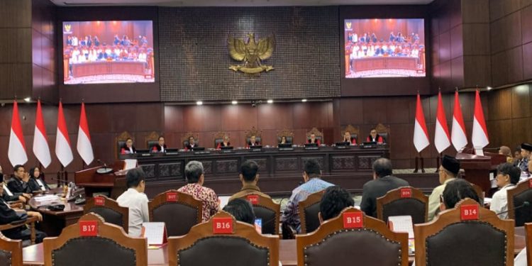 Pemohon Diskualifikasi Soroti Dokumen Pendidikan Tidak Ditampilkan di Sidang MK