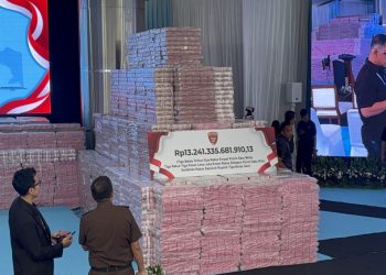 Penampakan Uang Rp13,2 Triliun dari Satgas PKH kepada Pemerintah