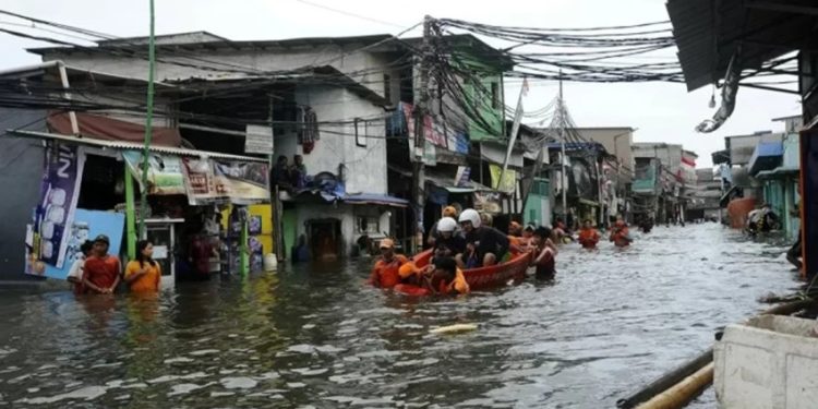 Pesisir Jabar dan Jateng Waspadai Rob, BMKG Ingatkan Potensi Banjir Hingga Seminggu