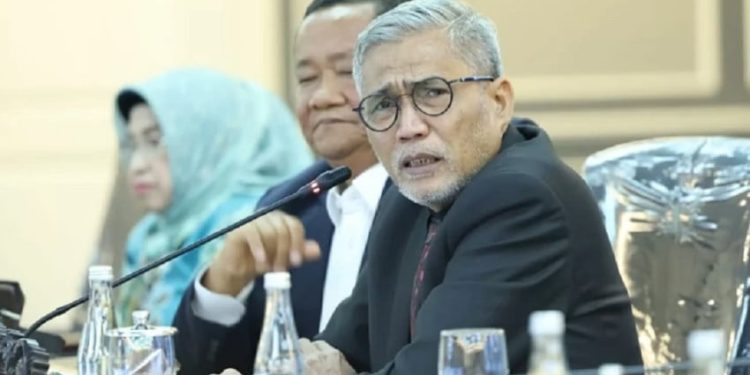 Polisi Gerebek Pesantren Putri, DPR Minta LPSK Bantu Pulihkan Trauma Santriwati