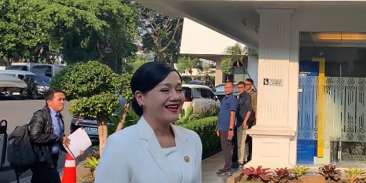Prabowo Panggil Pimpinan OJK dan Gubernur BI ke Istana Bahas MSCI