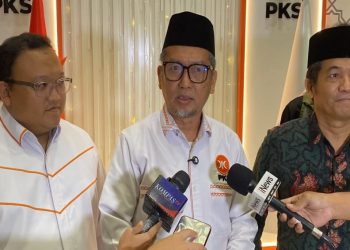 Presiden PKS Mendesak Fraksi DPR Bahas dan Berkomunikasi soal Hak Angket Ijazah Gibran