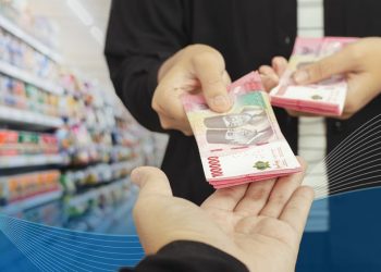 Rupiah Terjebak di Rp18.000 per Dolar AS Akibat Dua Guncangan Dalam Negeri