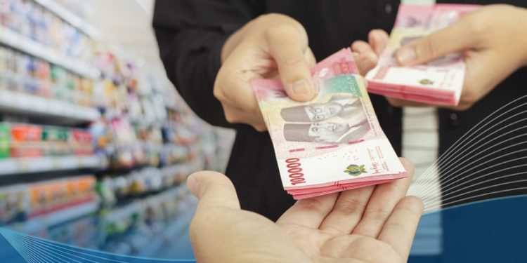 Rupiah Terjebak di Rp18.000 per Dolar AS Akibat Dua Guncangan Dalam Negeri