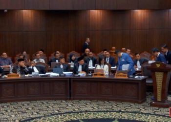 Persidangan Ilegal Ahli Relawan Gibran Diusir dari Ruang Sidang MK