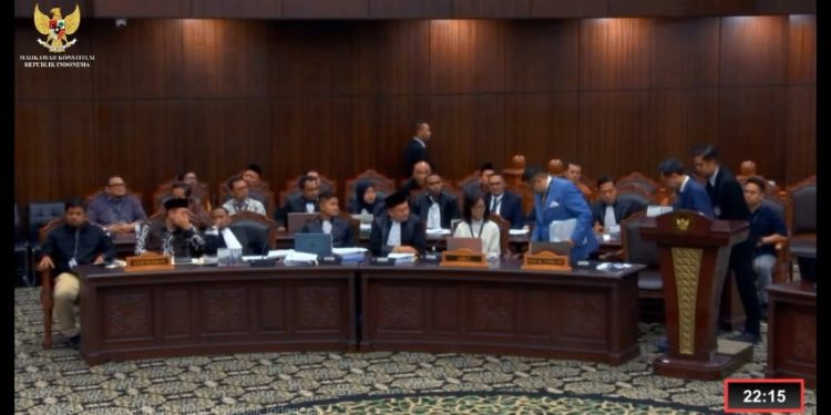 Persidangan Ilegal Ahli Relawan Gibran Diusir dari Ruang Sidang MK
