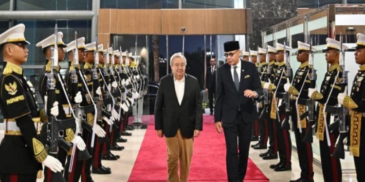 Sekjen PBB Antonio Guterres Tiba di Indonesia untuk Pertemuan dengan Presiden Prabowo