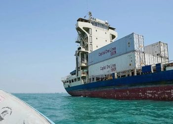 Iran Serang 6 Kapal Tanker dalam Sehari di Selat Hormuz yang Mencekam