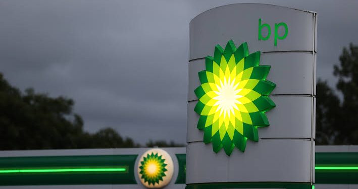 Serangan Rudal di Bandara Riyadh Batalnya Kehadiran Bos Migas di Kongres Energi Dunia